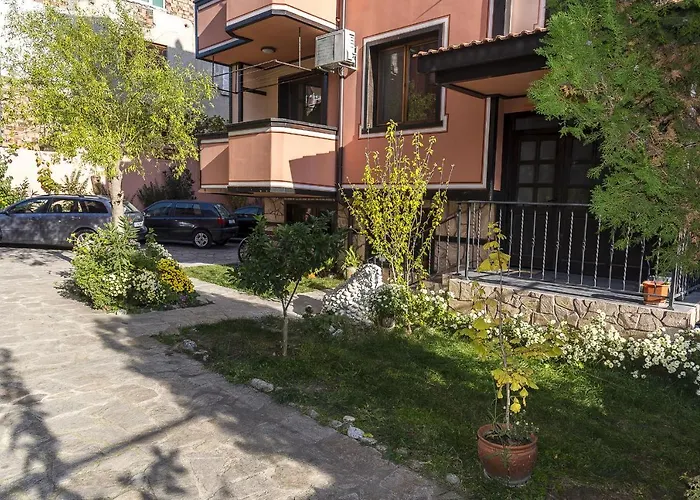 Pensjonat мони 3*